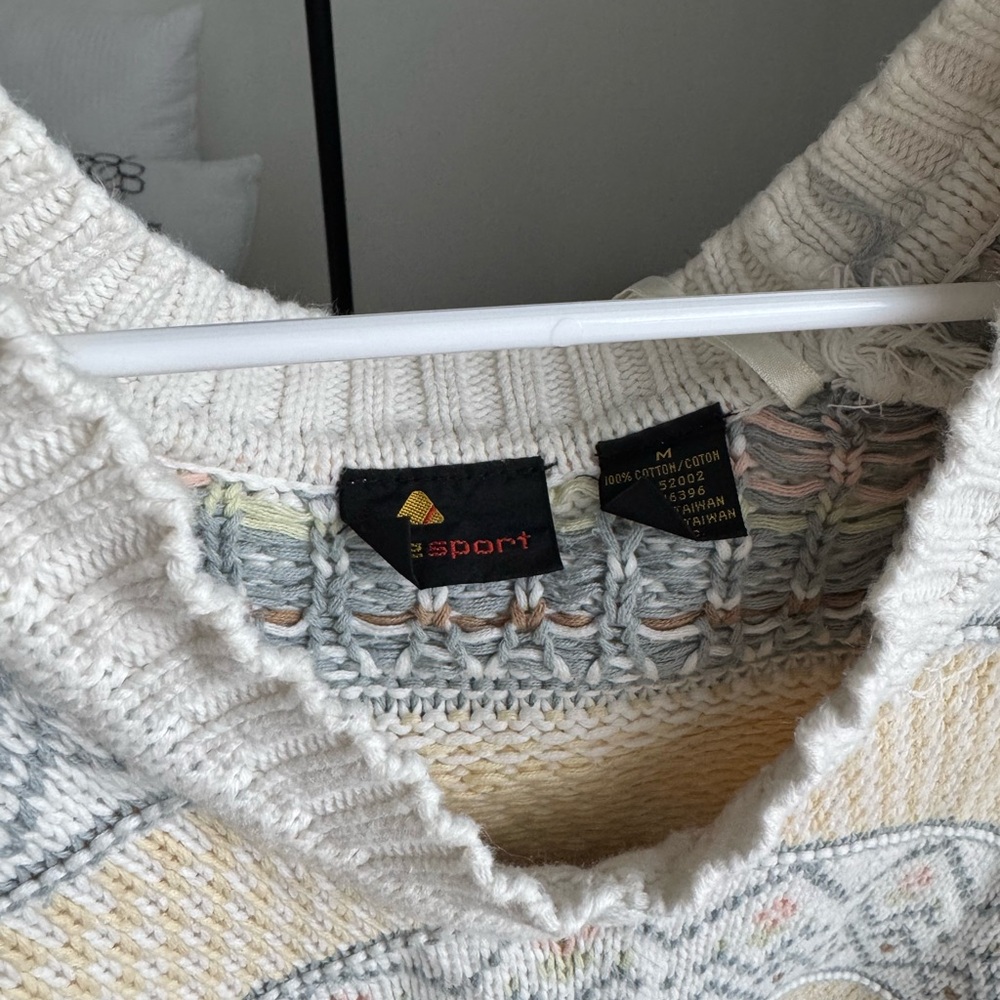 Spring Vintage Style Sweater - Picture 4 of 8